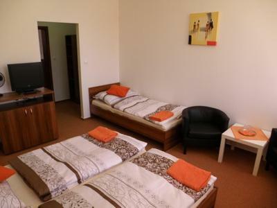 Bed and Breakfast Salur Nové Zámky Zewnętrze zdjęcie
